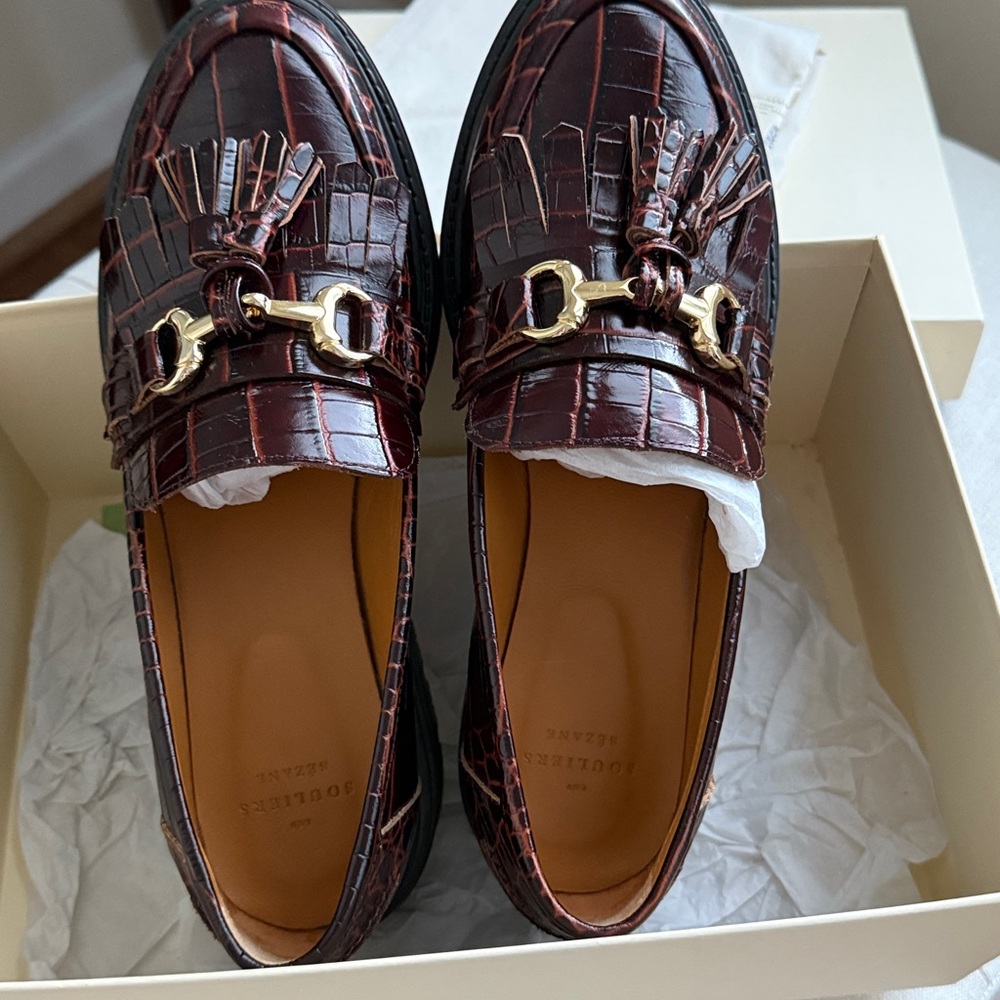 Sézane Amy Loafers Chocolate Crocodile Print Size 8 NIB - Picture 6 of 6